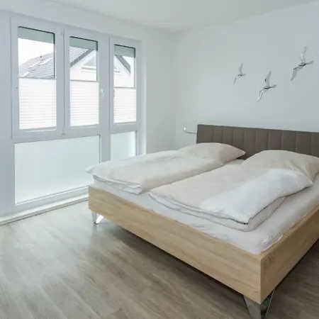 Apartment Ocean Dream 2, 3